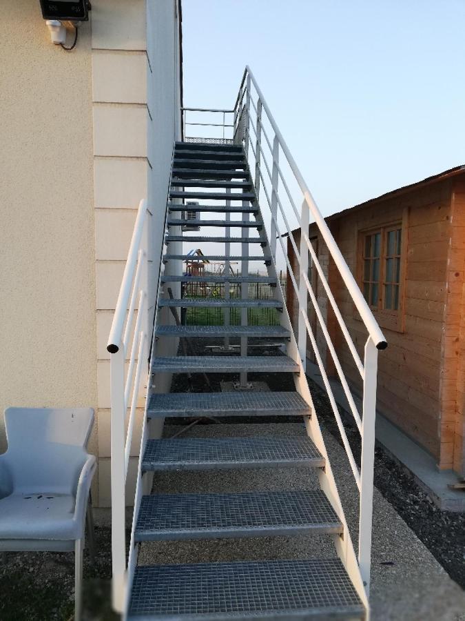 Bed and Breakfast Les Fermiers Giremoutiers Zewnętrze zdjęcie